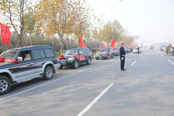 濰坊昌大建設(shè)集團(tuán)舉行隆重迎接儀式歡迎援川員工凱旋